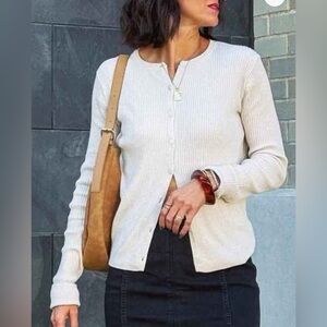 NEW WITH TAGS - a new day Women's Light heather grey Cardigan Sweater